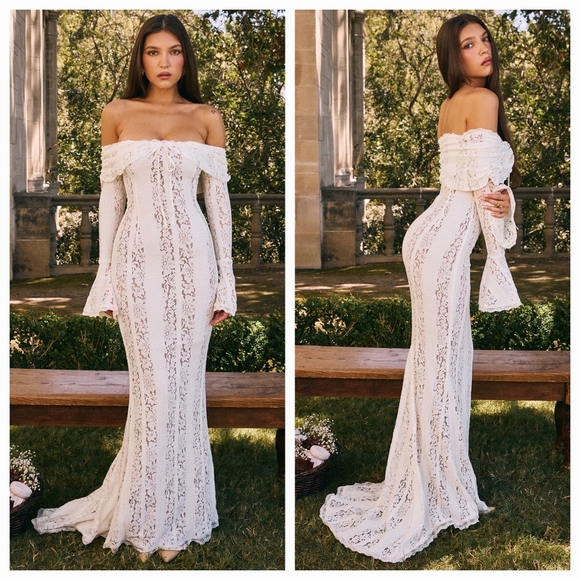 HOUSE OF CB Belle Vintage Cream Floral Lace Off Shoulder Maxi Dress